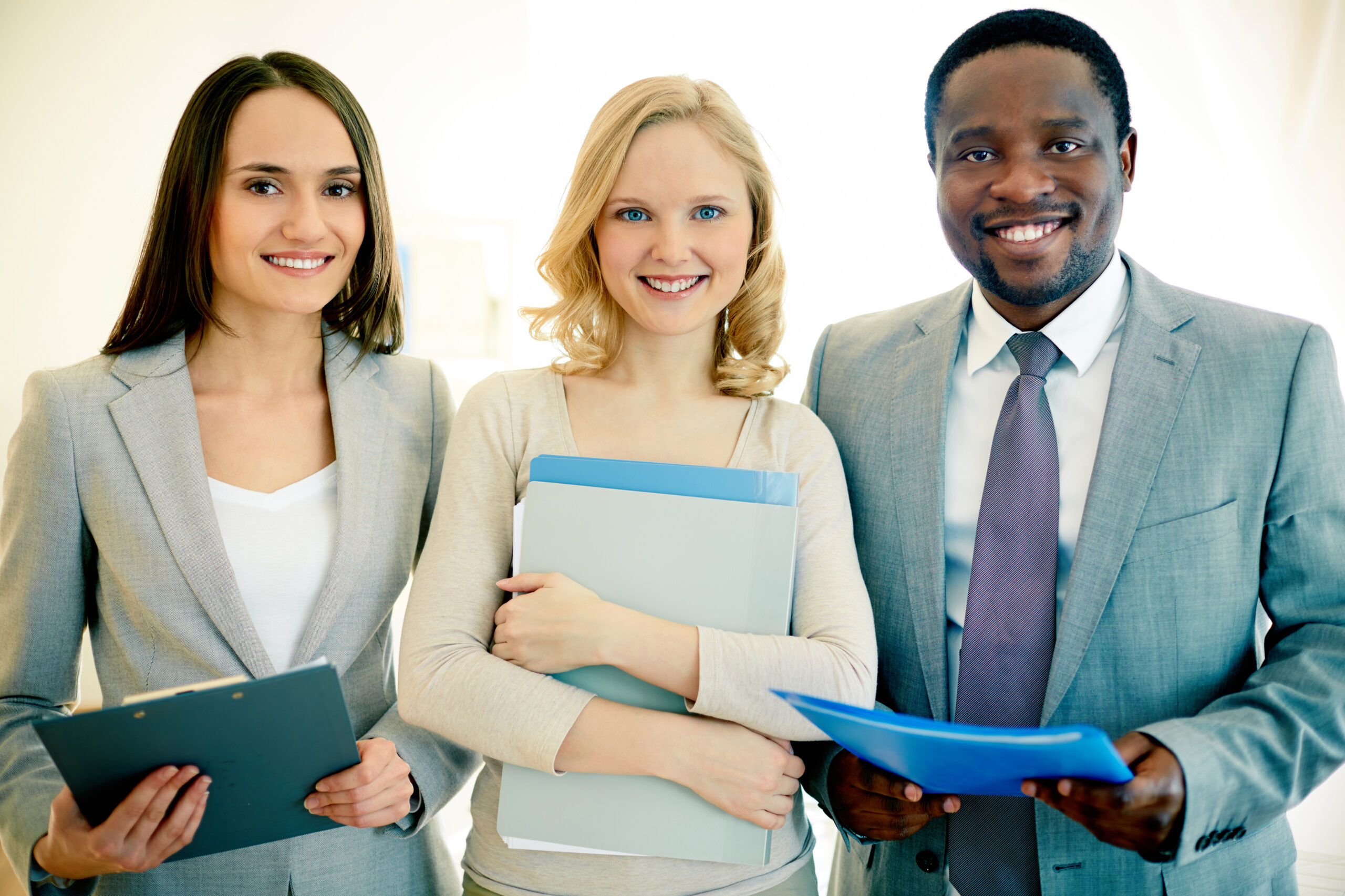 How to Get Government Jobs: Qualifications & Tips